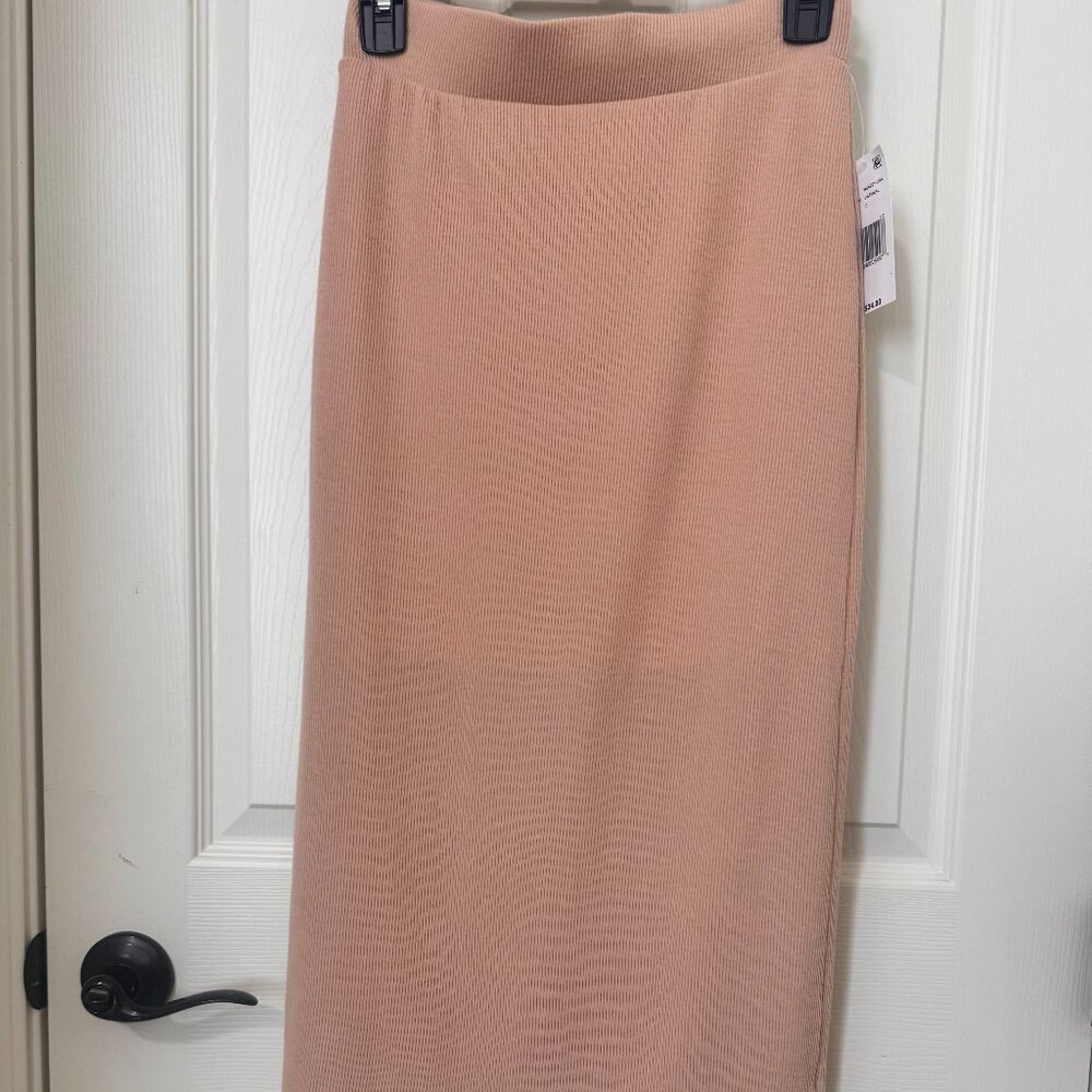 NWT - Moa Moa Juniors Skirt sz S Oatmeal Pink